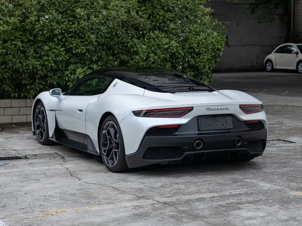 Maserati MC20 2020 3.0T Standard