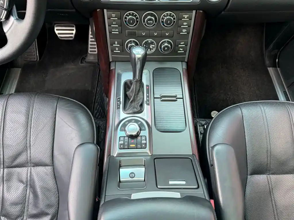 Land Rover Range Rover 2011 5.0 SC V8