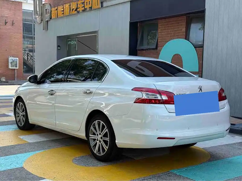 Peugeot 408 — миниатюра 13