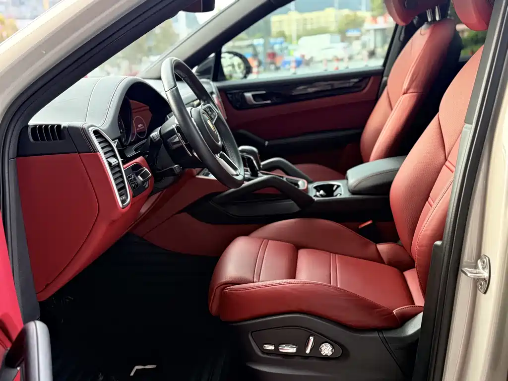 PORSCHE CAYENNE NEW ENERGY