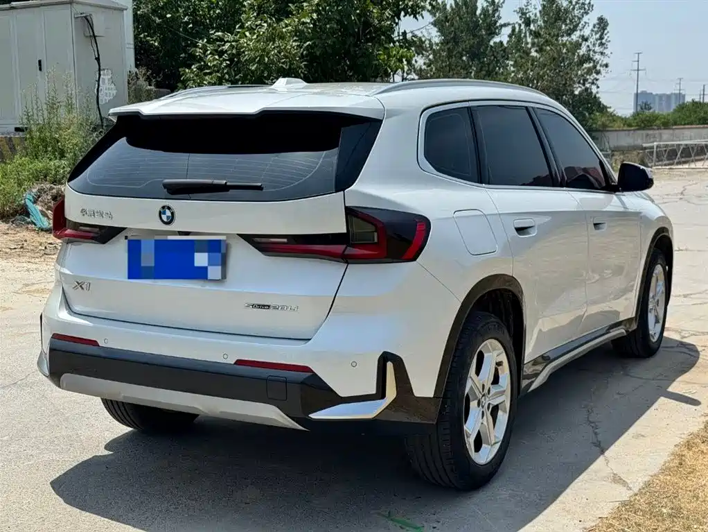 BMW X1 2023 sDrive20Li X