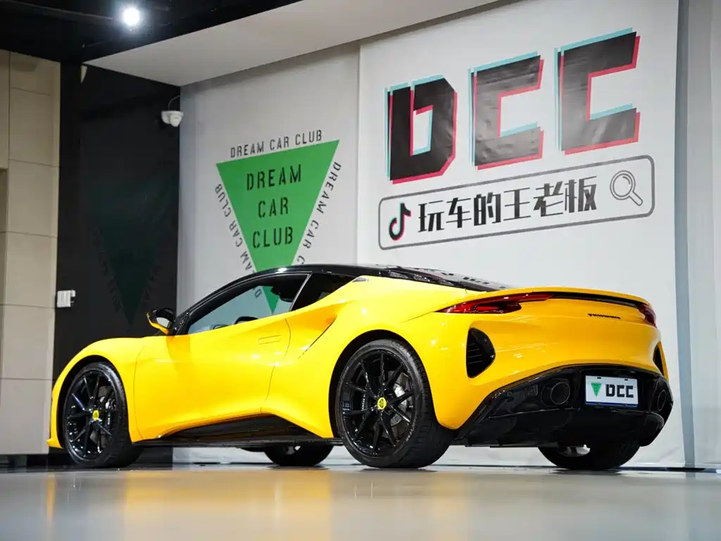Lotus Emira — миниатюра 45