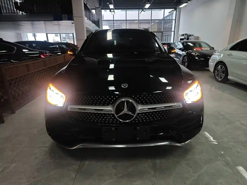 Mercedes-Benz GLC 2022 GLC 260 L 4MATIC