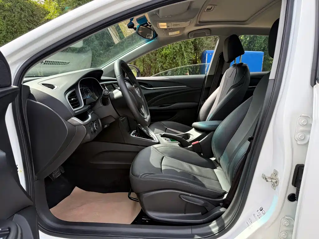 Buick Excelle — миниатюра 13