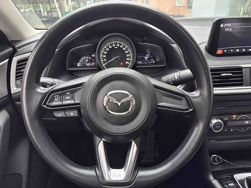 Mazda 3 Axela — миниатюра 7