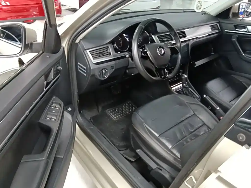 Volkswagen Bora — миниатюра 16