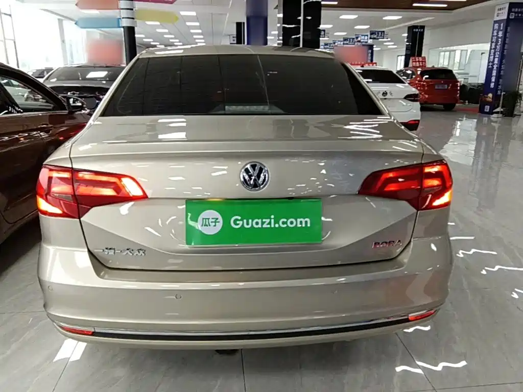 Volkswagen Bora — миниатюра 6