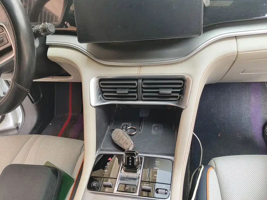 BYD PLUS New Energy — миниатюра 15