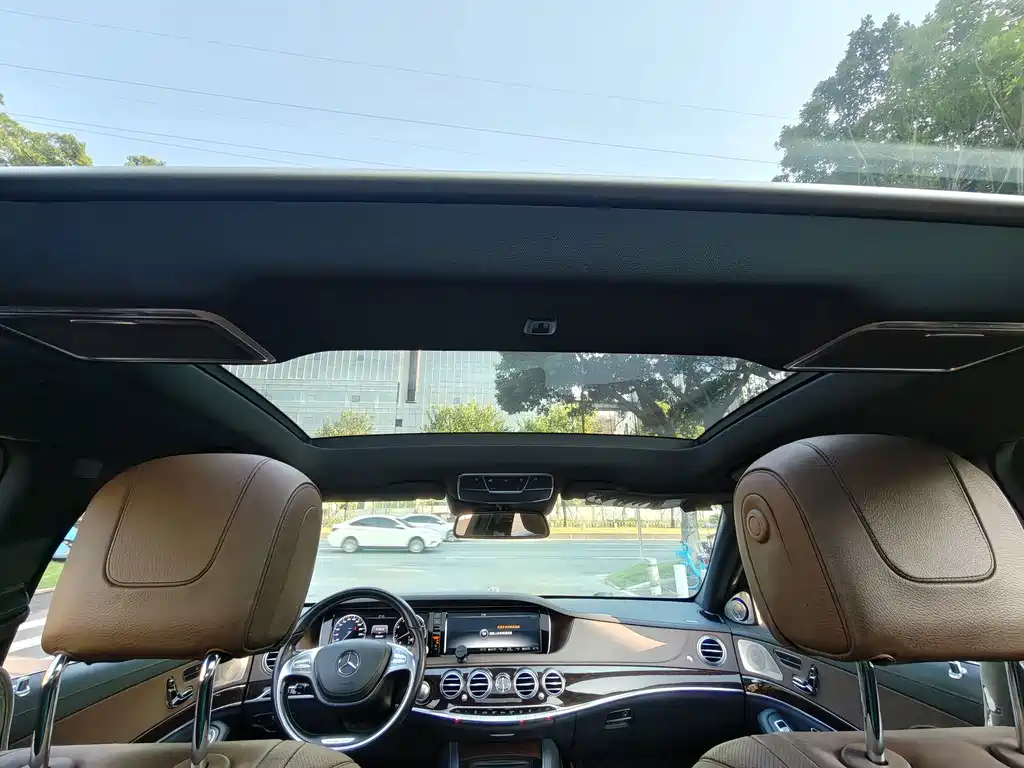 Mercedes-Benz S-Class — миниатюра 17