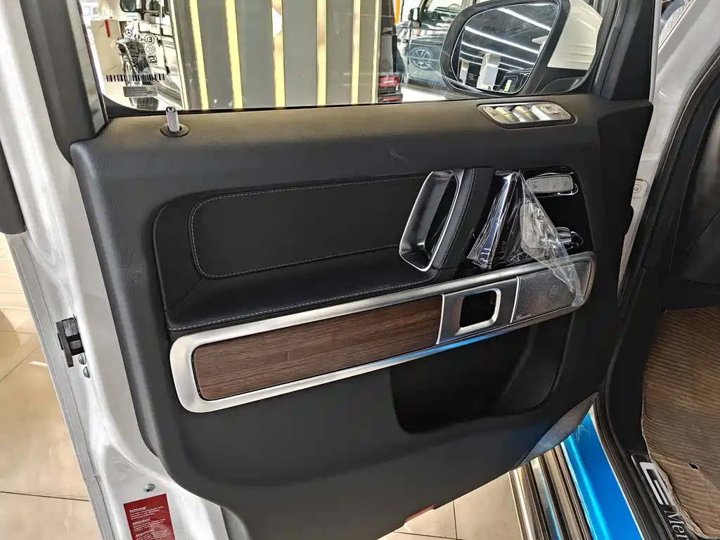 Mercedes-Benz G-Class — миниатюра 5