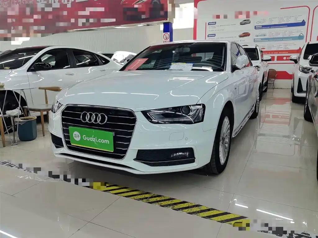 Audi A4L 2016