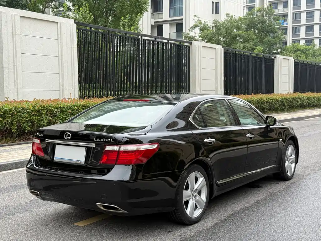 Lexus LS 2006 460L Luxury