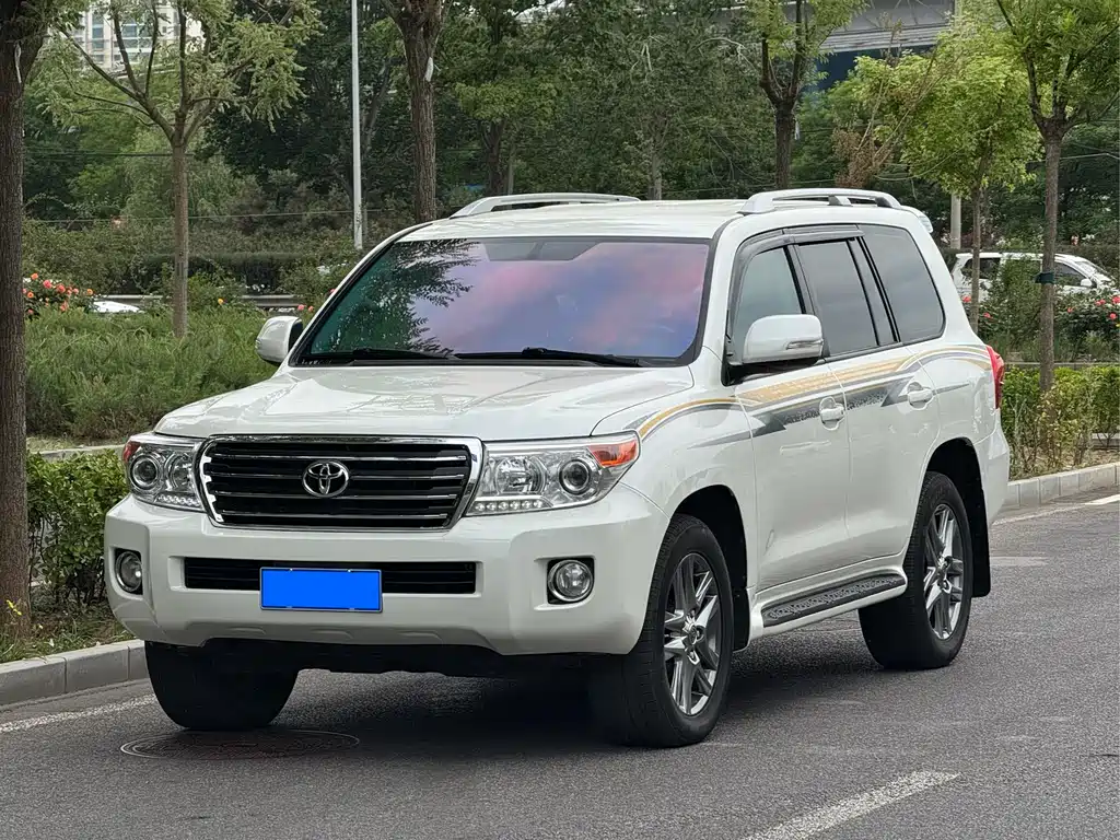 Toyota Land Cruiser 2016
