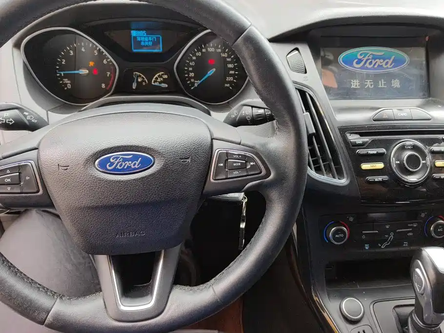 Ford Focus — миниатюра 12
