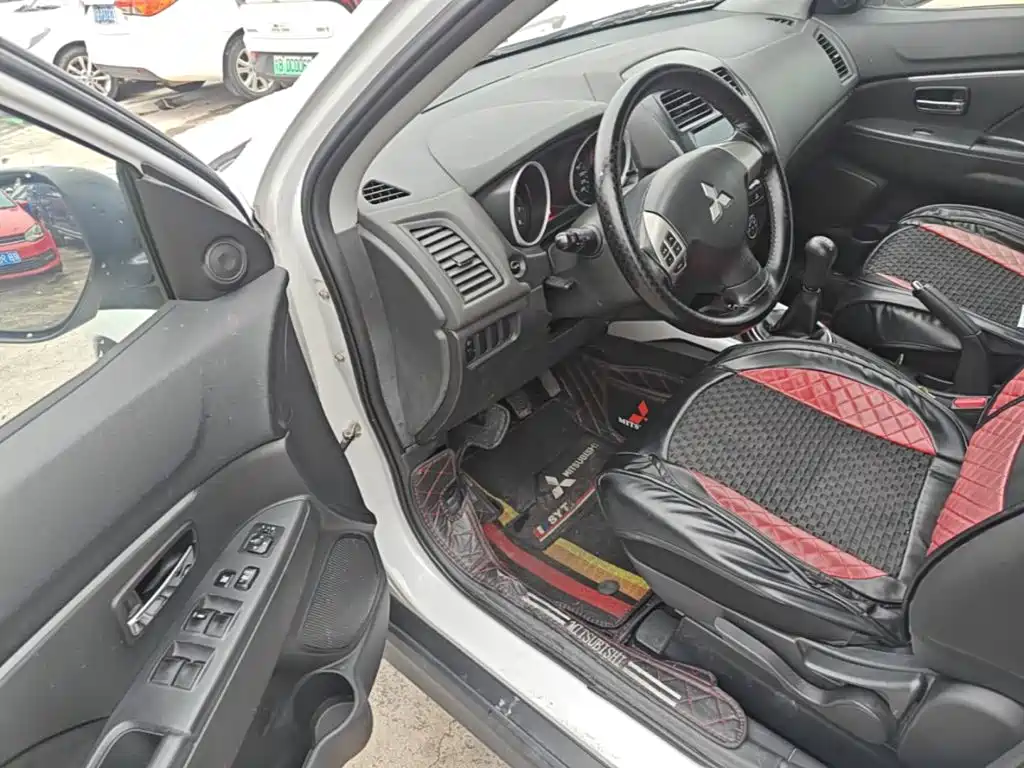 Mitsubishi ASX — миниатюра 16