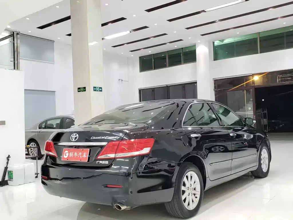 Toyota Camry 2013 200G Luxury