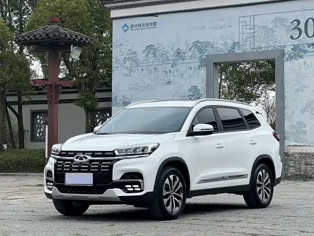 CHERY TIGGO 8