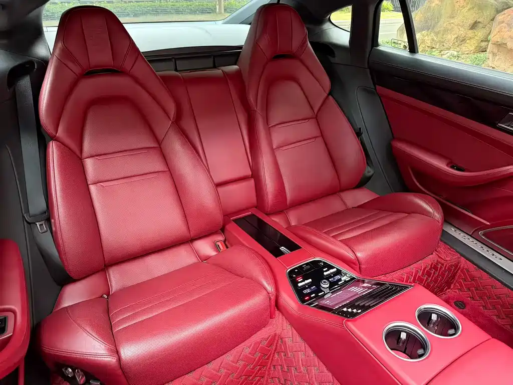 Porsche Panamera — миниатюра 6