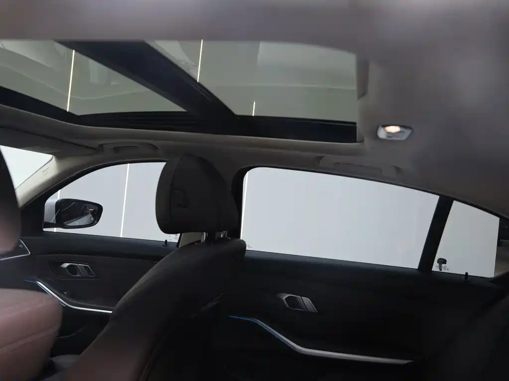 BMW i3 — миниатюра 16