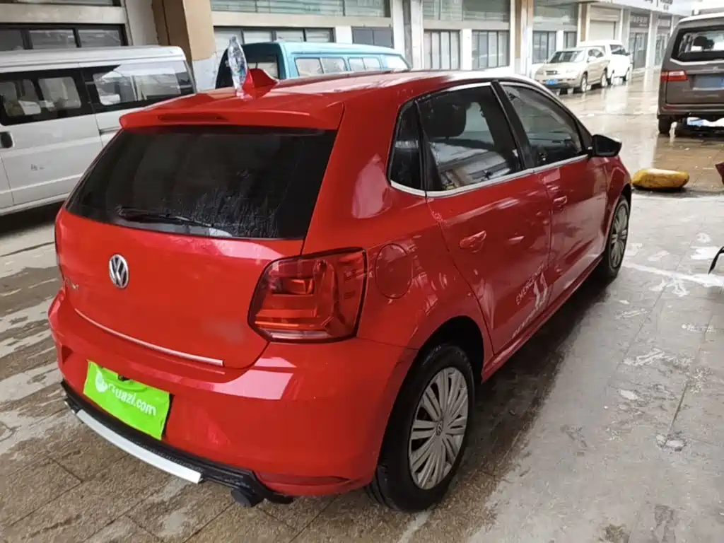 Volkswagen Polo — миниатюра 7
