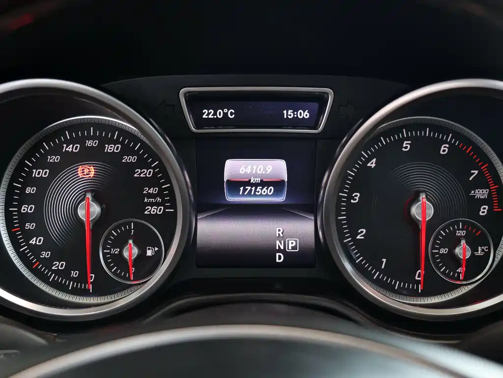 Mercedes-Benz GLS 2016 GLS 500 4MATIC