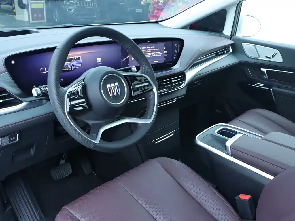 Buick Century 2023 2.0T мест