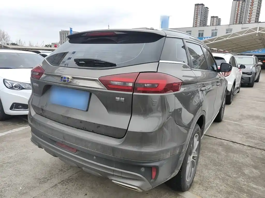 Geely Boyue — миниатюра 7