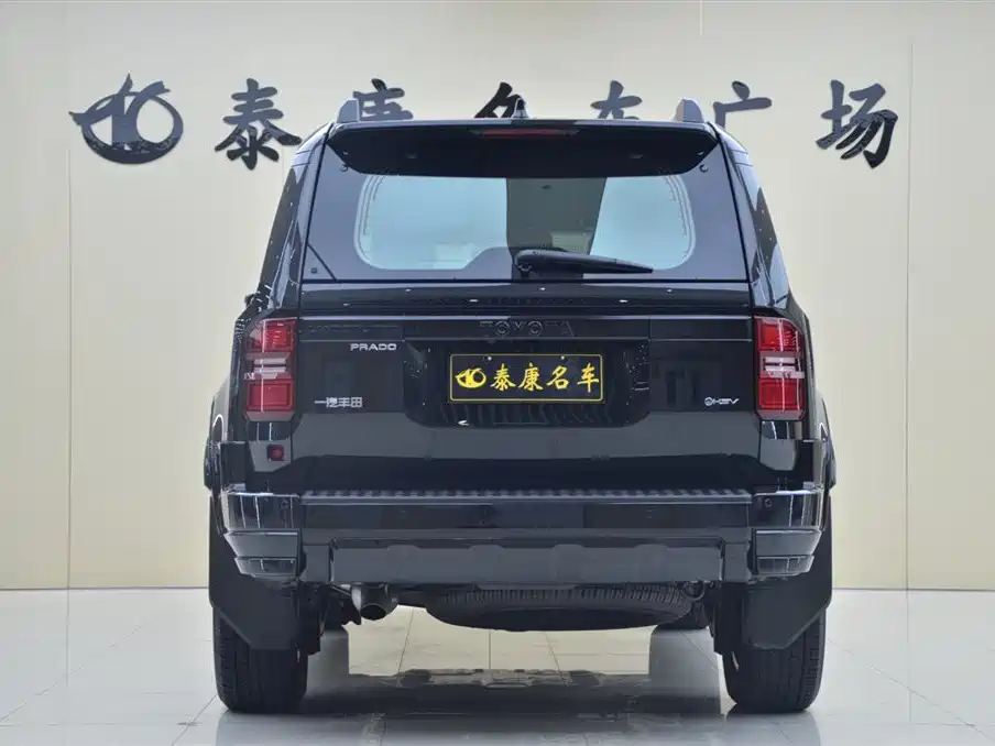 Toyota Land Cruiser Prado 2025 2.4T Flagship VX 5 мест