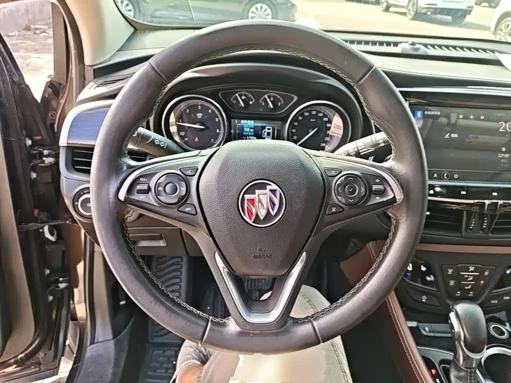 Buick Envision Plus — миниатюра 11