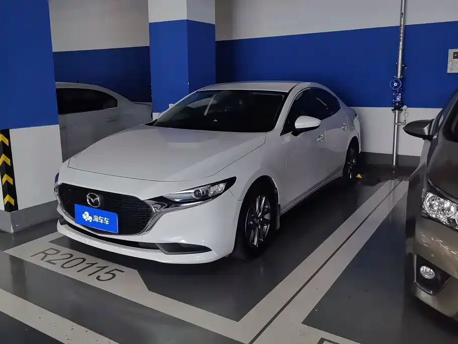 Mazda 3 Axela