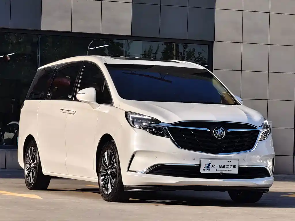 Buick GL8 — миниатюра 3