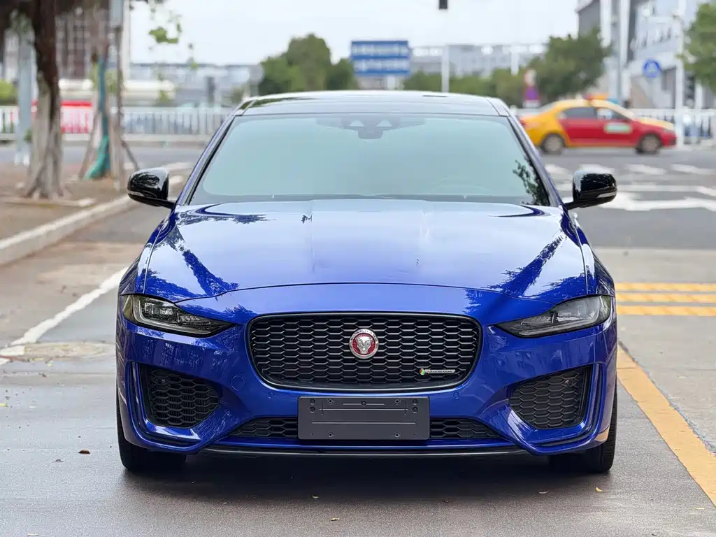 Jaguar XEL — миниатюра 2