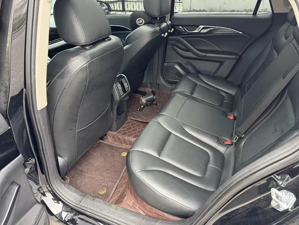 Bestune B70 2021 1.5T AT