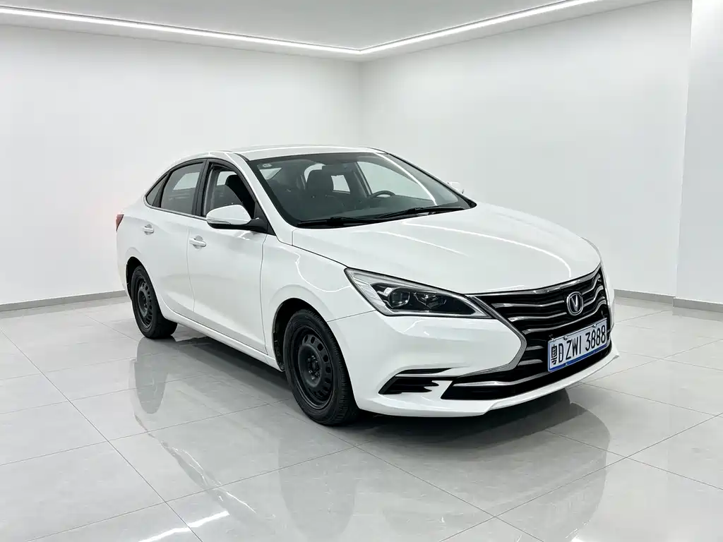 Changan Eado DT — миниатюра 3