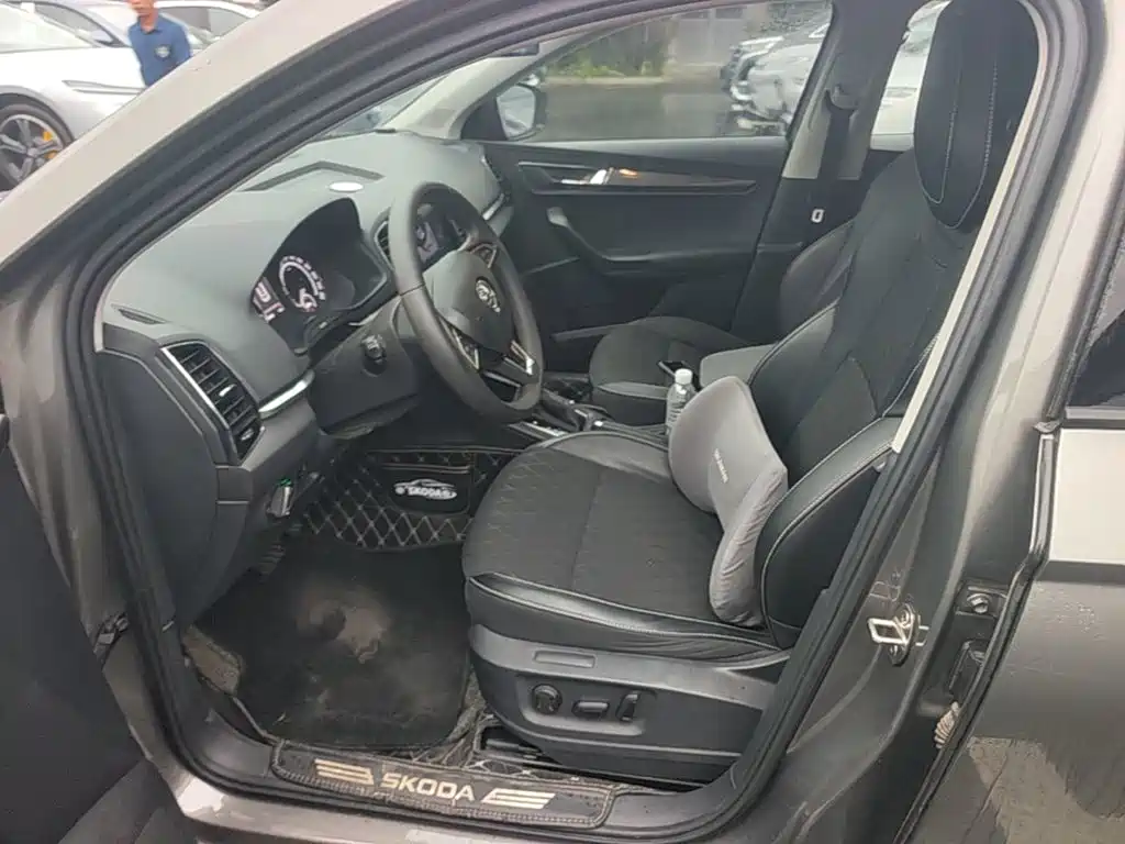 Skoda Karoq — миниатюра 8