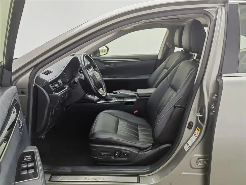 Lexus ES 2015 200 Elite