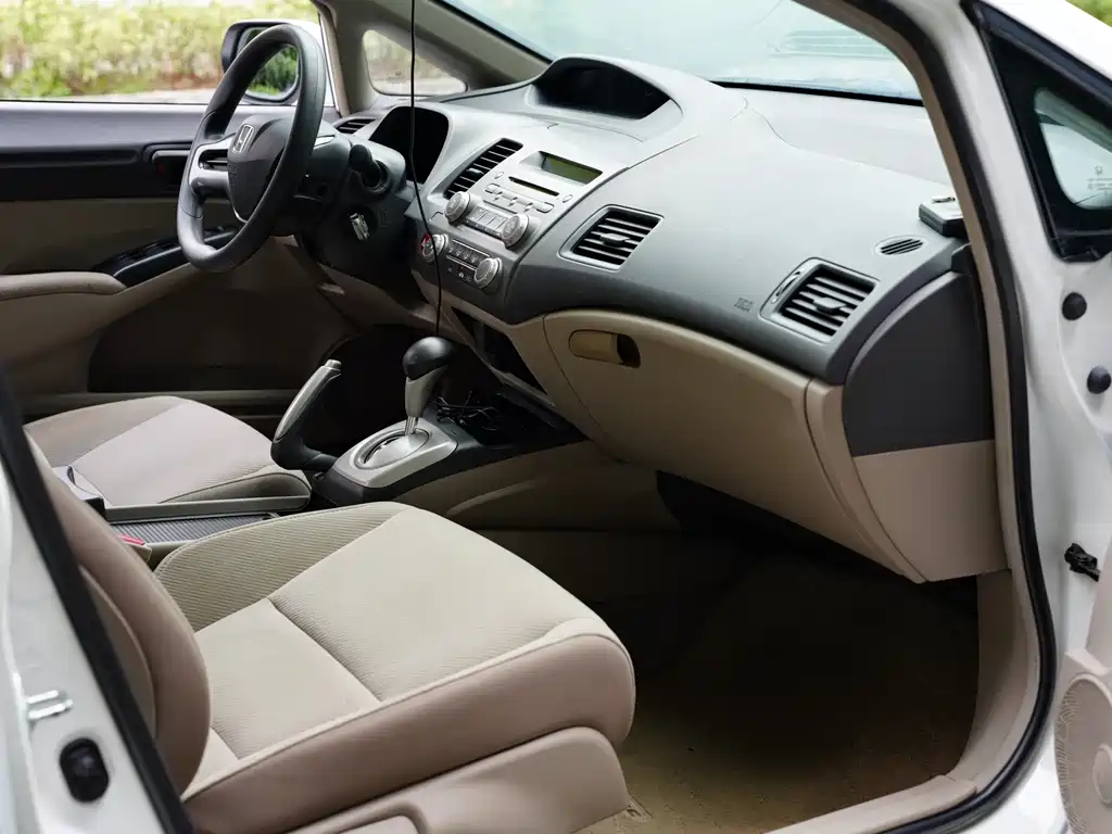 Honda Civic — миниатюра 19