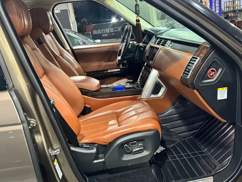 Land Rover Range Rover — миниатюра 11
