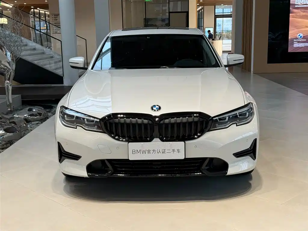 BMW 3 Series — миниатюра 14