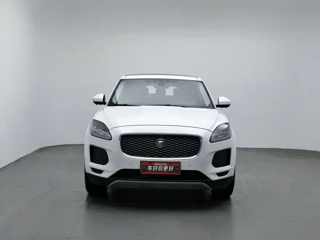 Jaguar E-PACE — миниатюра 3