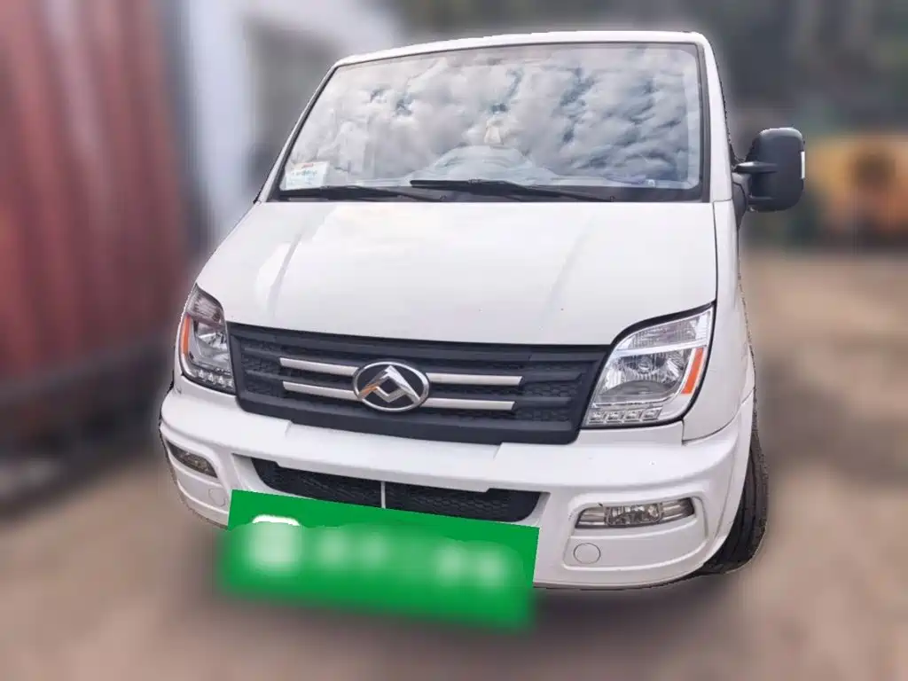 MAXUS V80 — миниатюра 23