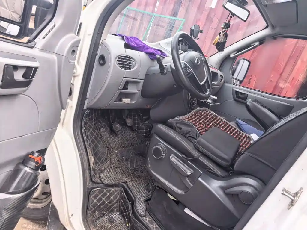 MAXUS V80 — миниатюра 14