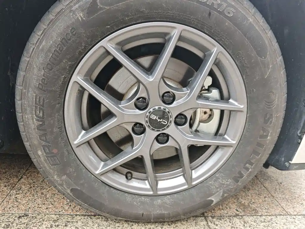 BYD Seal 06 — миниатюра 25
