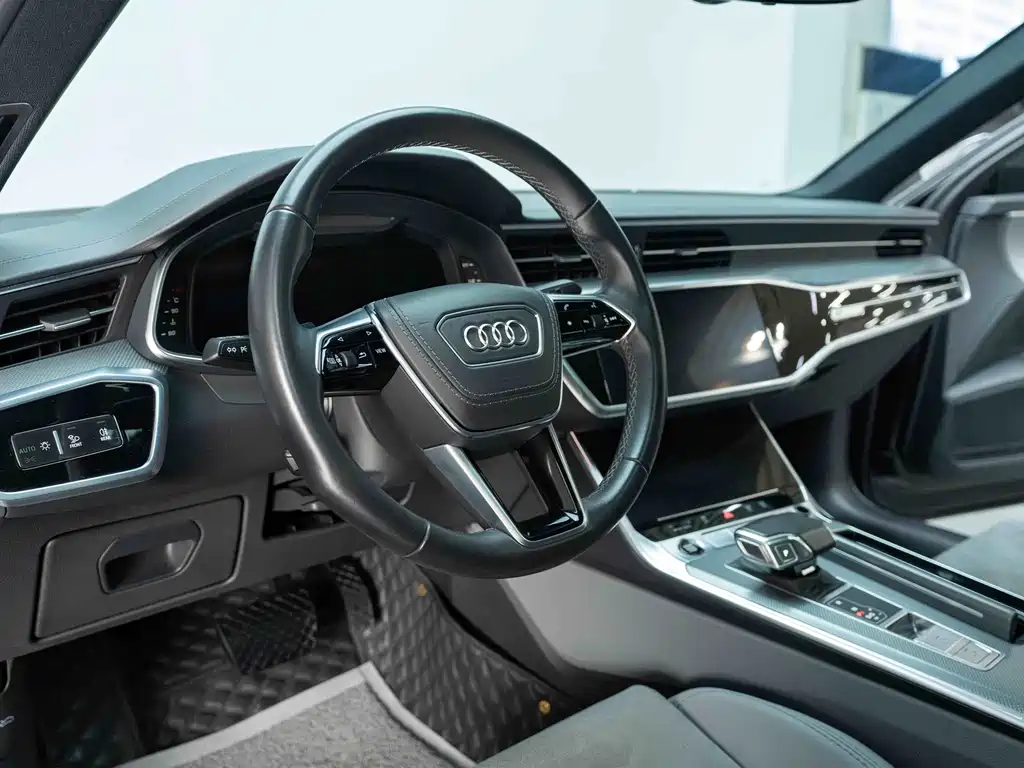 Audi A6L — миниатюра 12