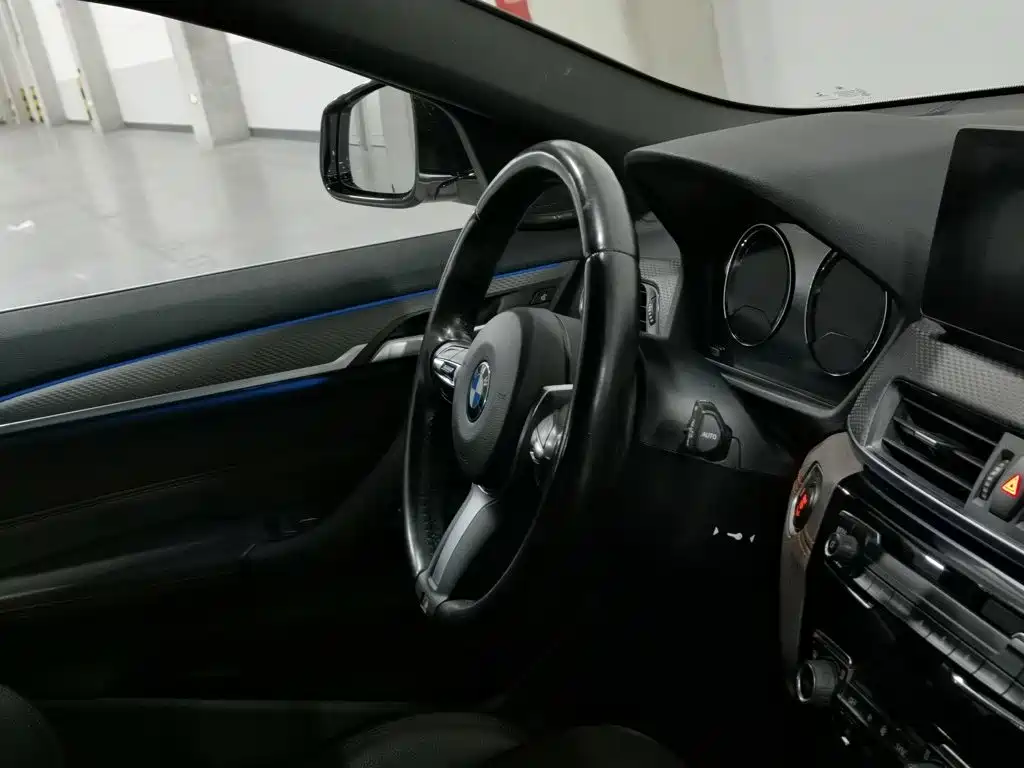 BMW X2 — миниатюра 22