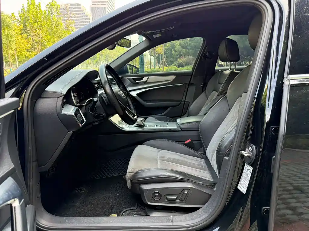 Audi A6L — миниатюра 4