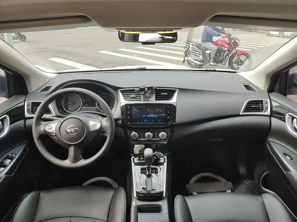Nissan Sylphy — миниатюра 10