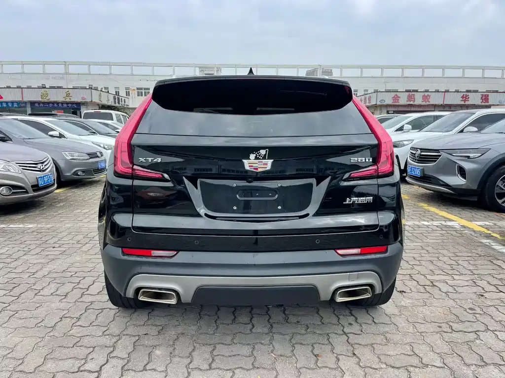 Cadillac XT4 — миниатюра 8