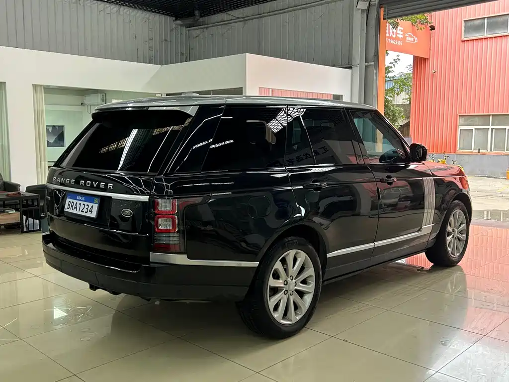 Land Rover Range Rover — миниатюра 9