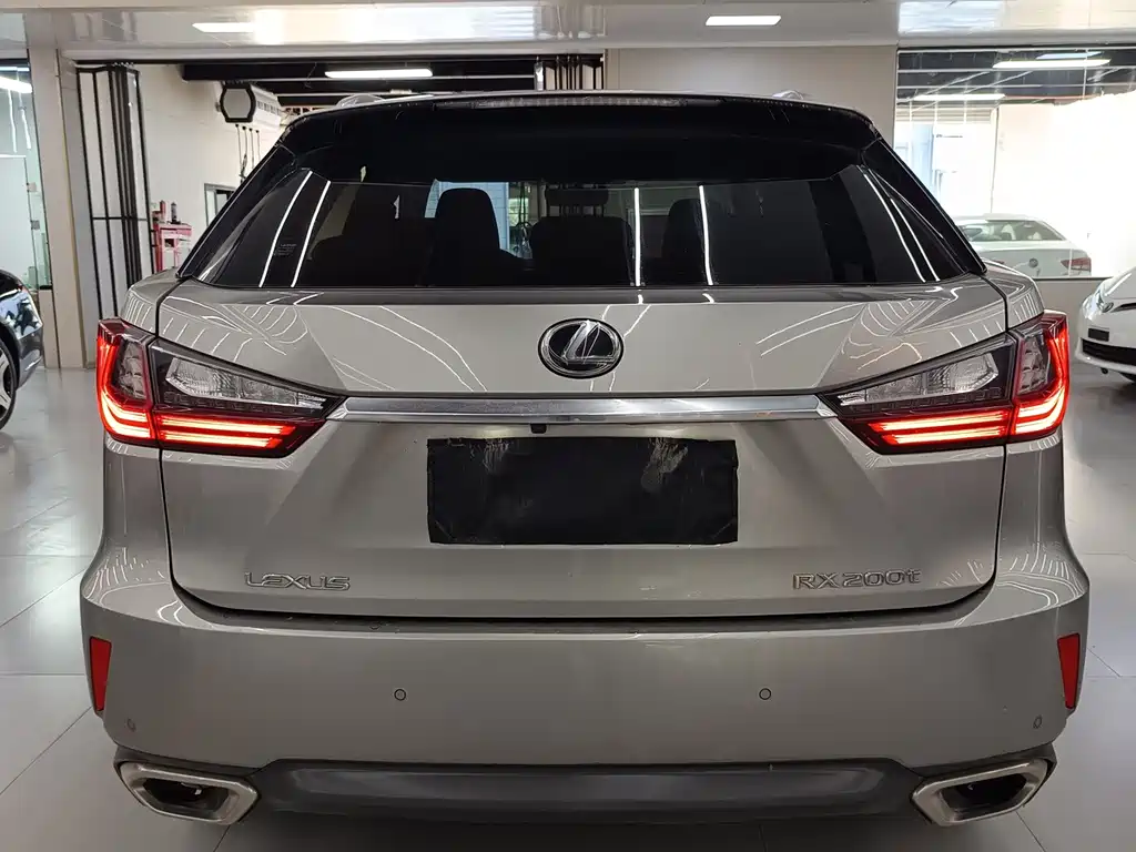 Lexus RX — миниатюра 4